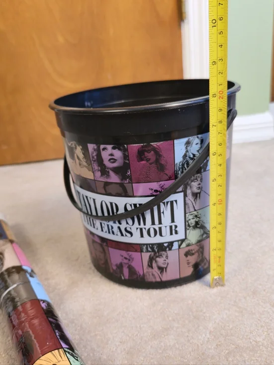 Taylor Swift THE ERAS TOUR Movie Popcorn Bucket - Limited Edition - 170 oz. - Picture 3 of 8